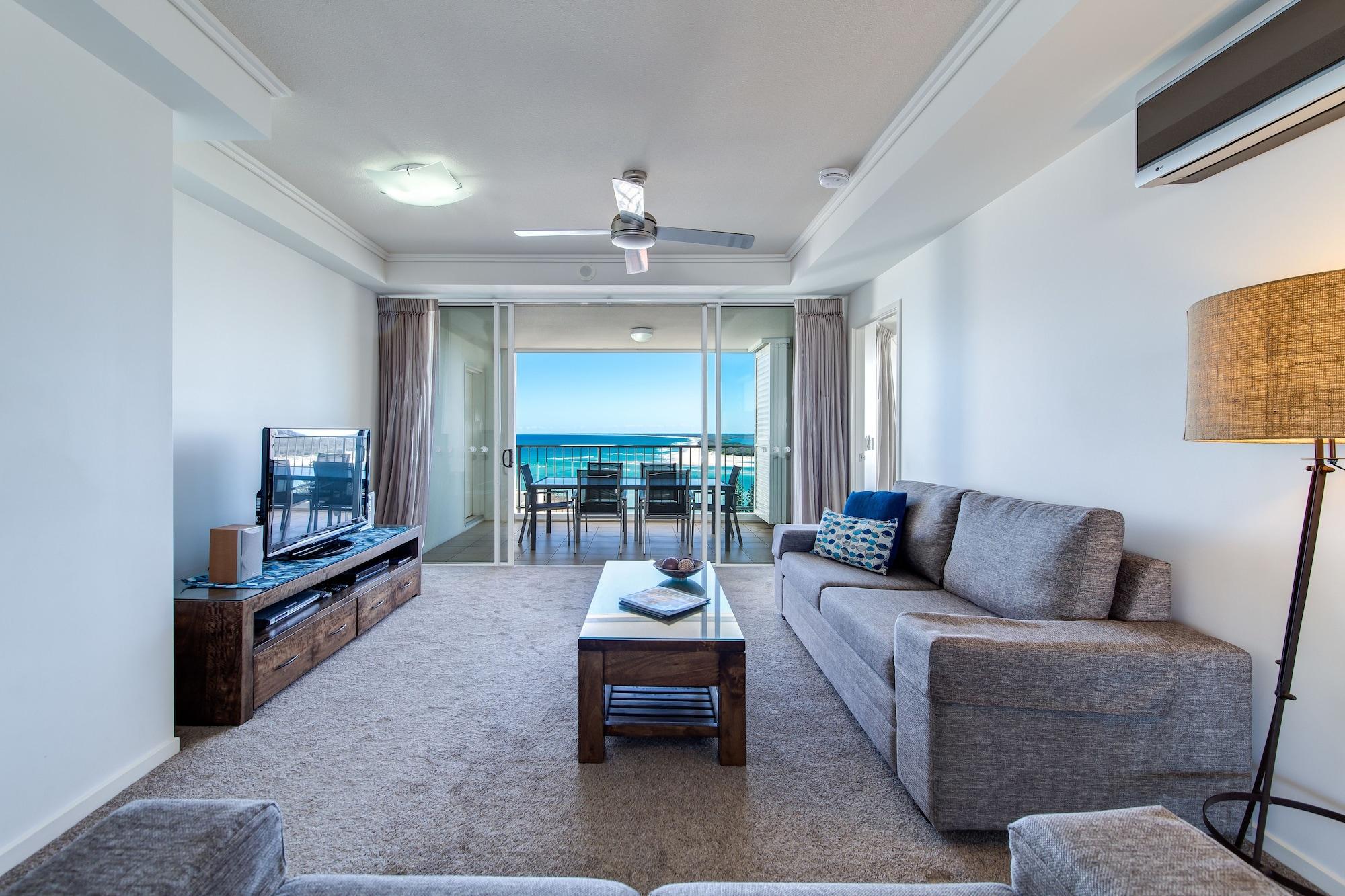 Aspect Caloundra Aparthotel Exterior photo