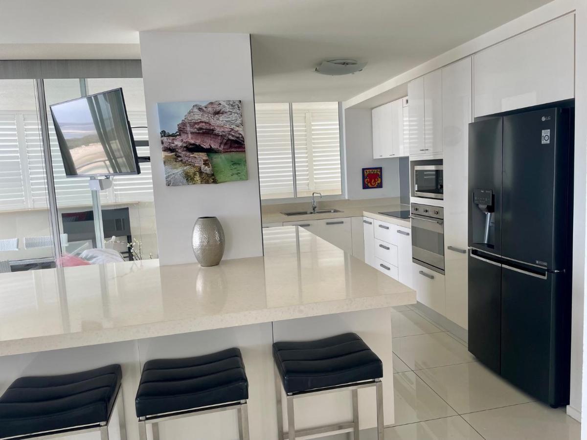 Aspect Caloundra Aparthotel Exterior photo