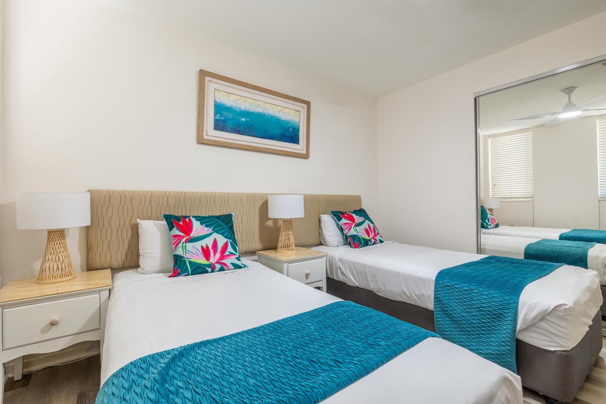 Aspect Caloundra Aparthotel Exterior photo