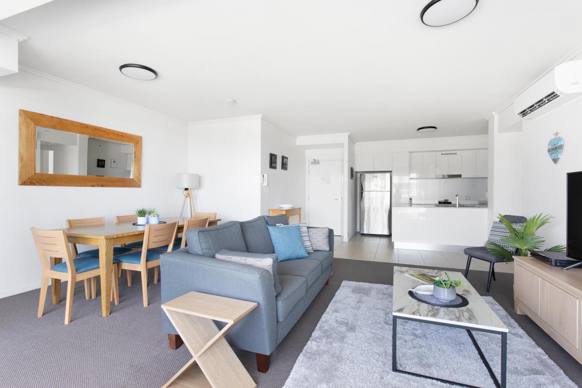 Aspect Caloundra Aparthotel Exterior photo